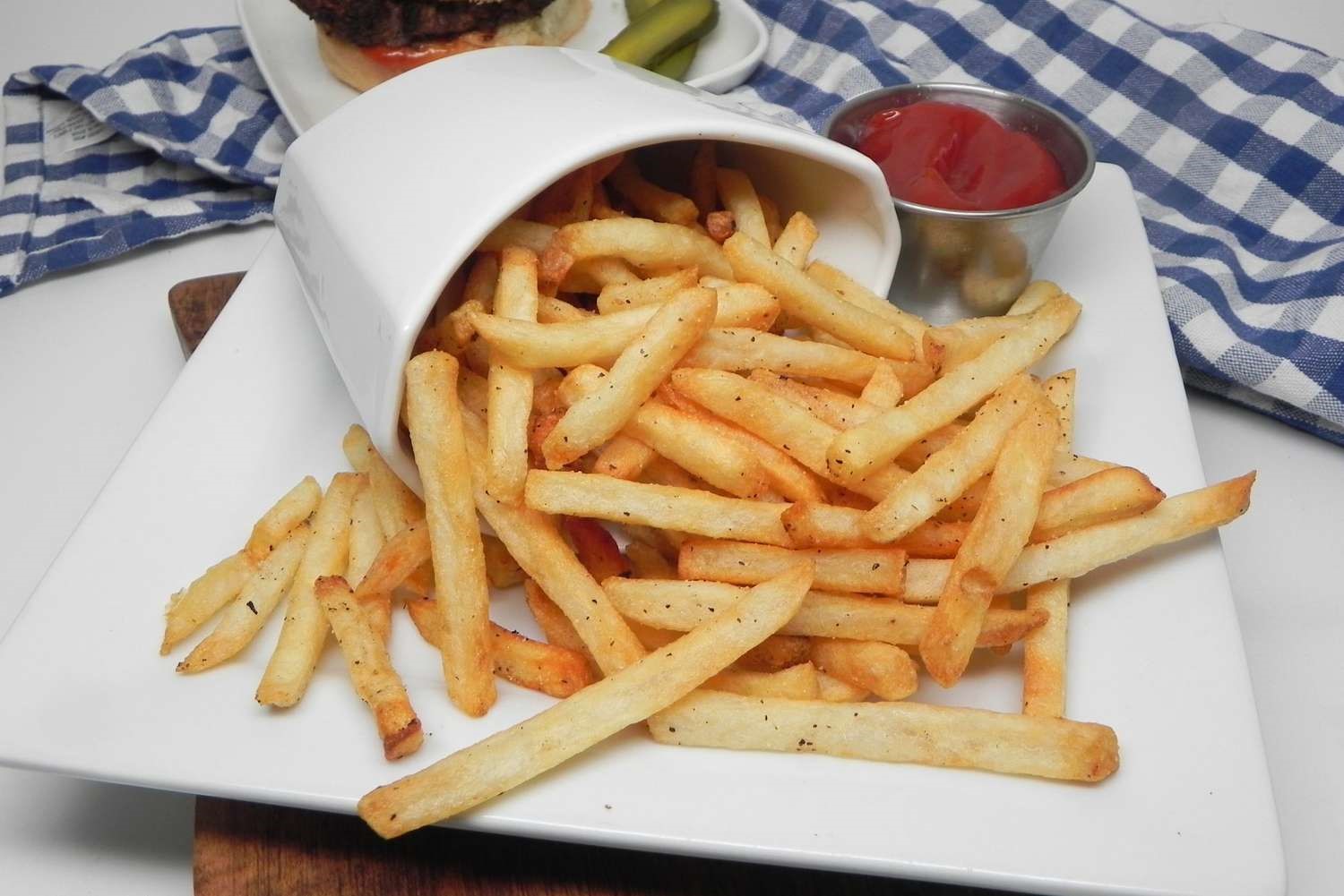 Air Fryer Frozen French Fries
