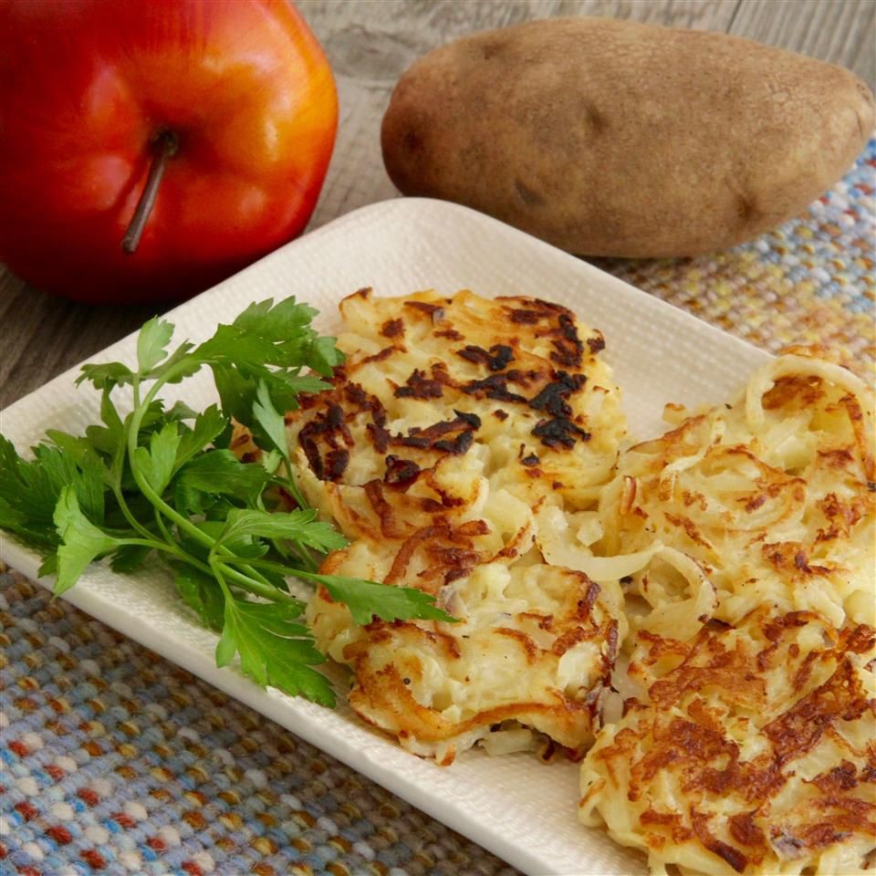Apple-Potato Latkes
