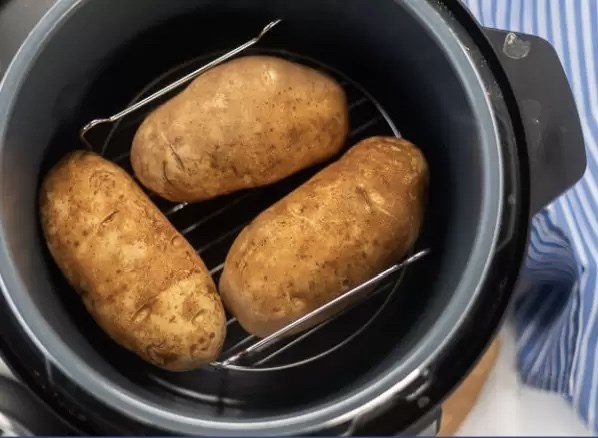 Baked Potatoes - Instant Pot
