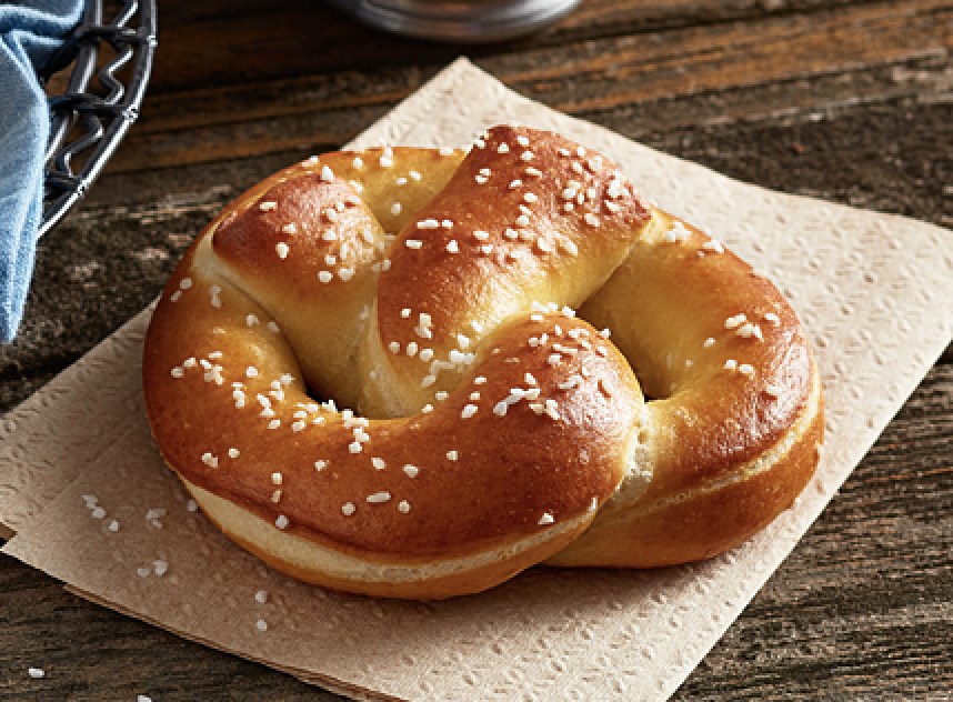 Bavarian Soft Pretzels with Beer Cheese

