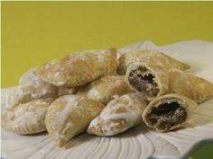 Chestnut Or Ricotta Filled Ravioli Cookies
