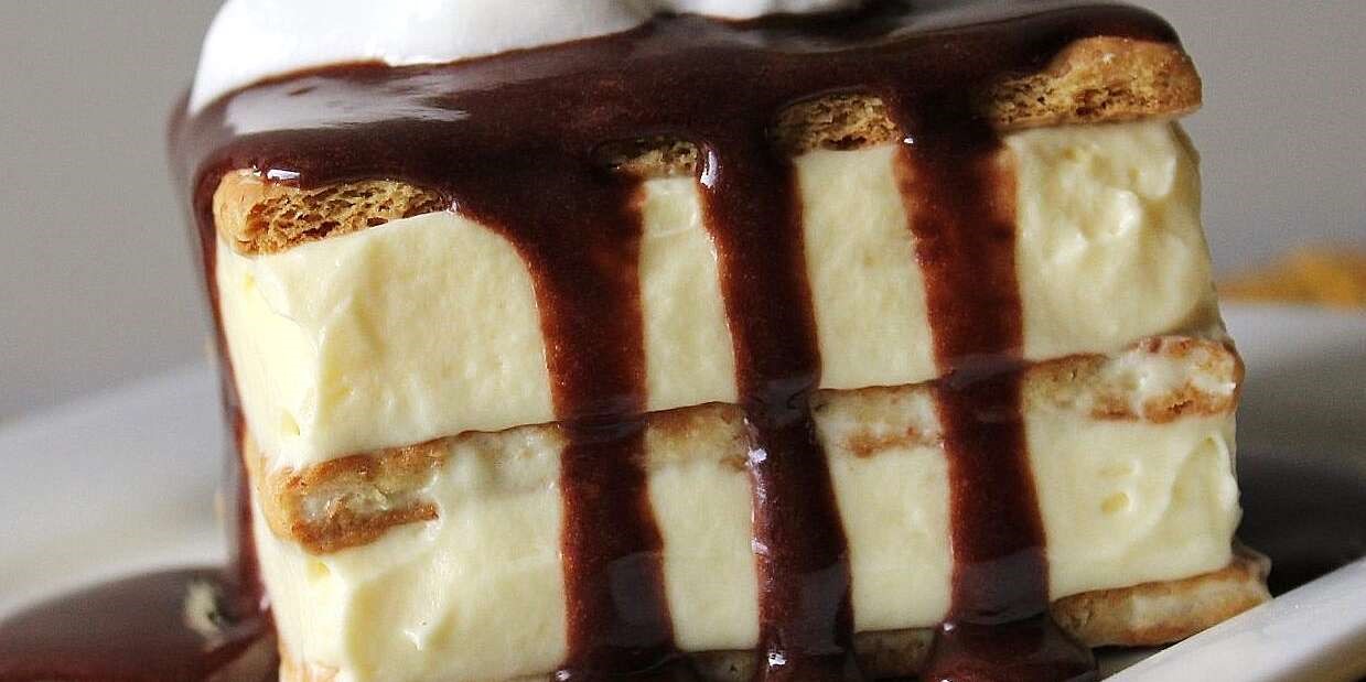 Chocolate Eclair Dessert
