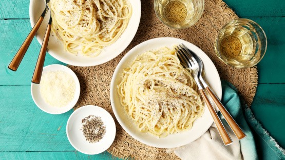 Pasta Alla Cacio E Pepe
