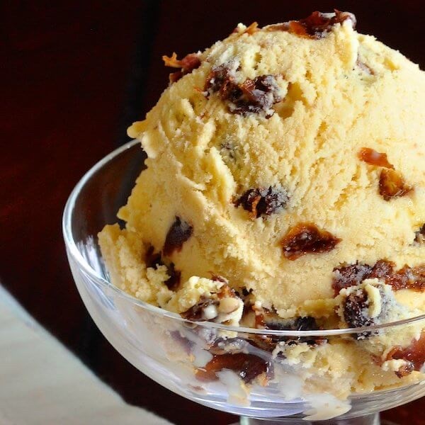 Pecan Rum Raisin Ice Cream
