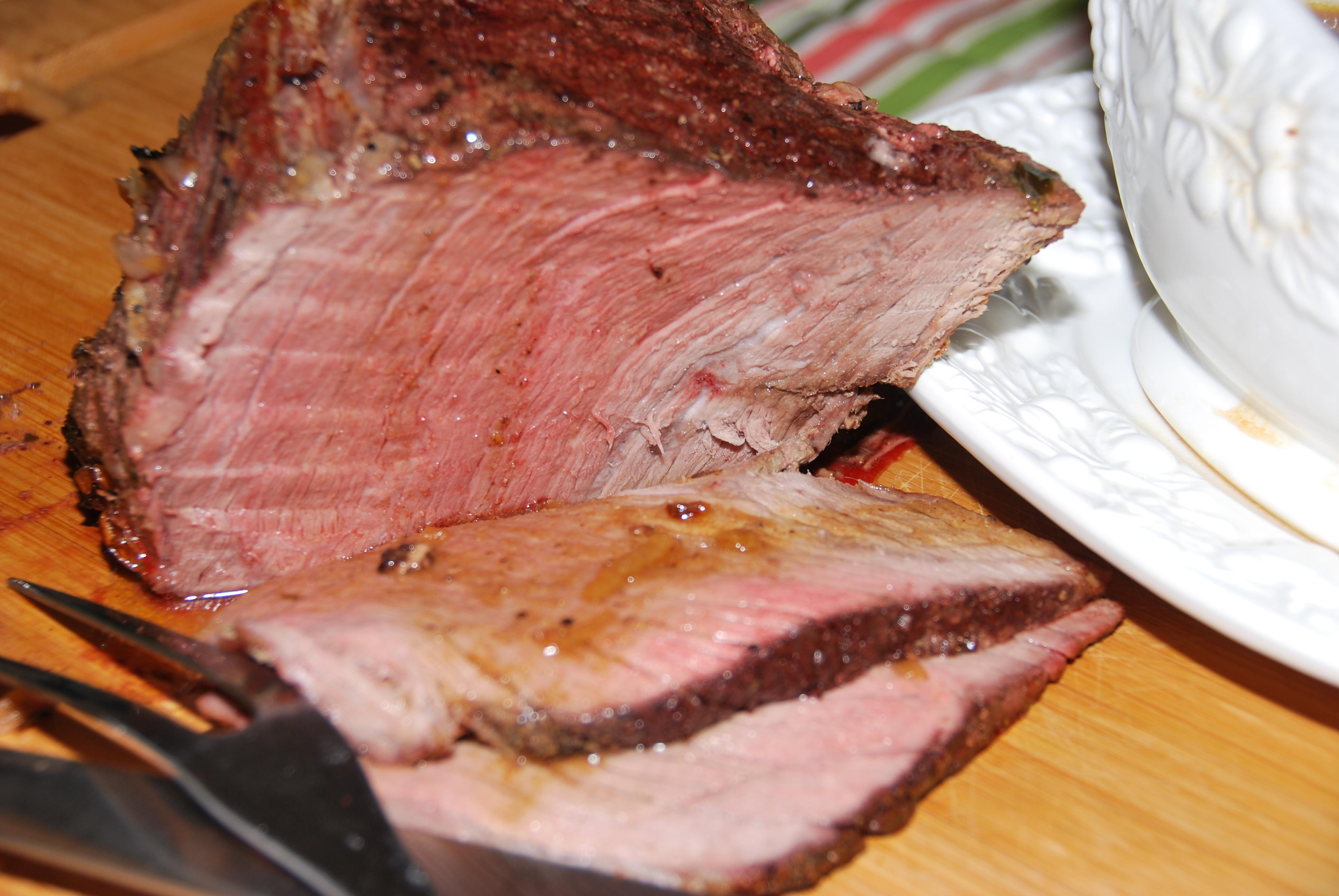 Roast Beef in Wine Sauce

