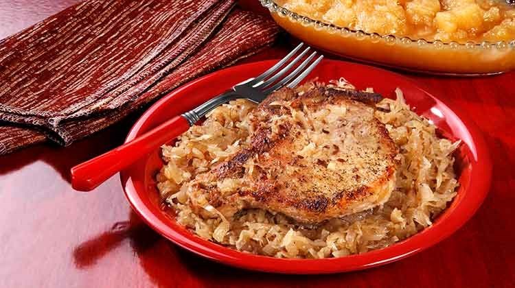 Seared Pork Chops with Sauerkraut

