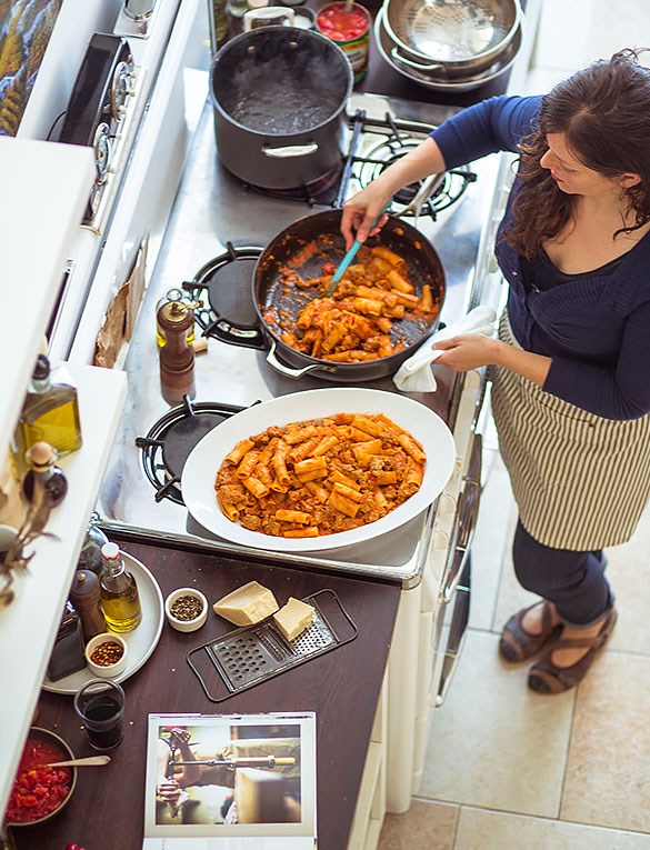 Spicy Italian Vodka Rigatoni
