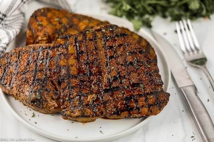 Texas Roadhouse Steak (Copycat)
